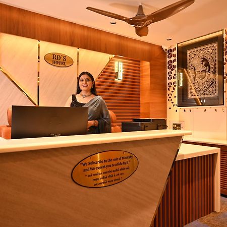 Rds Hotel أحمد أباد المظهر الخارجي الصورة